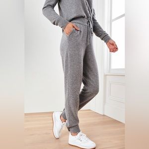 Quince Mongolian Cashmere Sweatpants